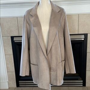 Premise Light Tan Women's Blazer